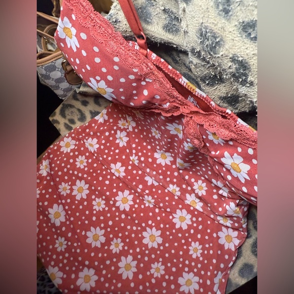 No Boundaries Red Floral Women’s Size Small Summer Dress - Picture 2 of 5